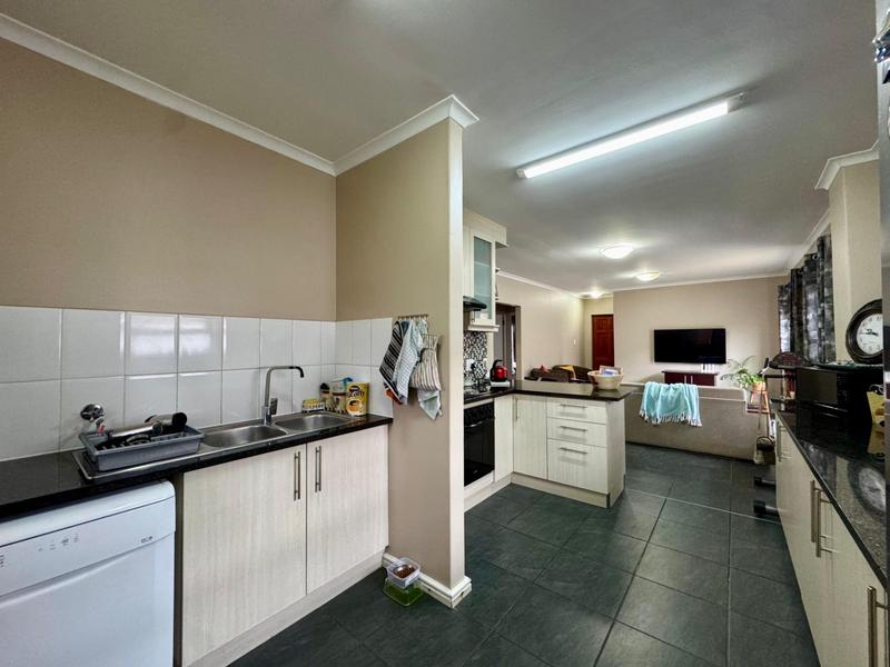 3 Bedroom Property for Sale in Soneike Western Cape